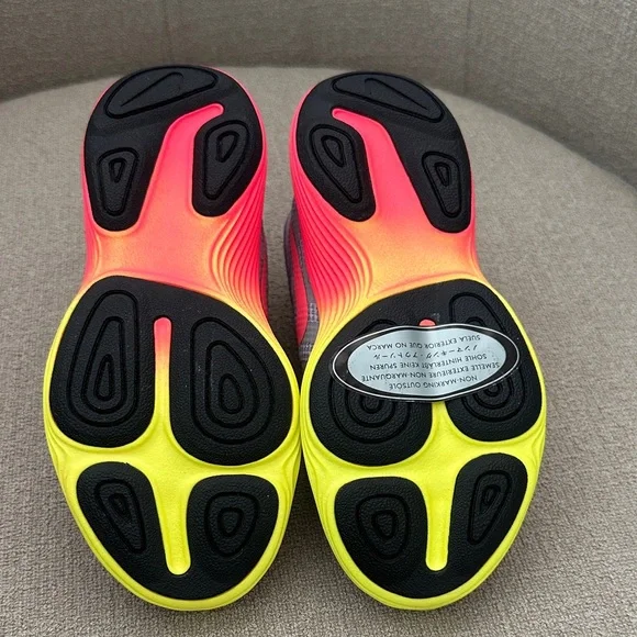 Nike Kids Gray and Neon Pink Sneakers size 11C - Picture 5 of 6